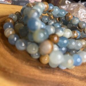 Blue Onyx 8mm stretch bracelet beaded bracelet 6.75” stretch crystal healing